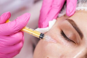 مزوژل زیر چشم؛ کاهش تیرگی و بهبود شادابی پوست